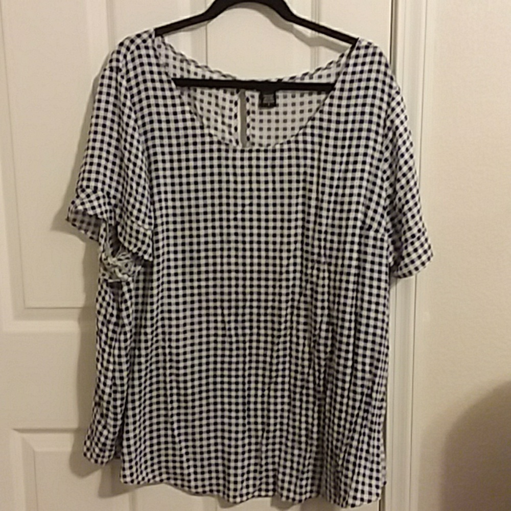 Torrid size 3 gingham print top